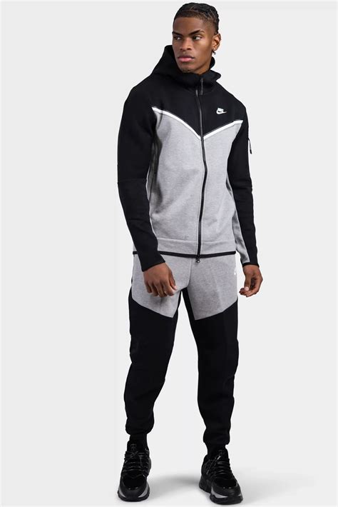 nike tech fleece trainingspak zwart grijs|Nike tech heren broeken.